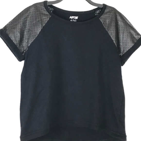 Apt. 9 Tops - Women’s Apt 9 black top with pleather sleeves sz L